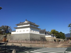 青空に映える巽櫓